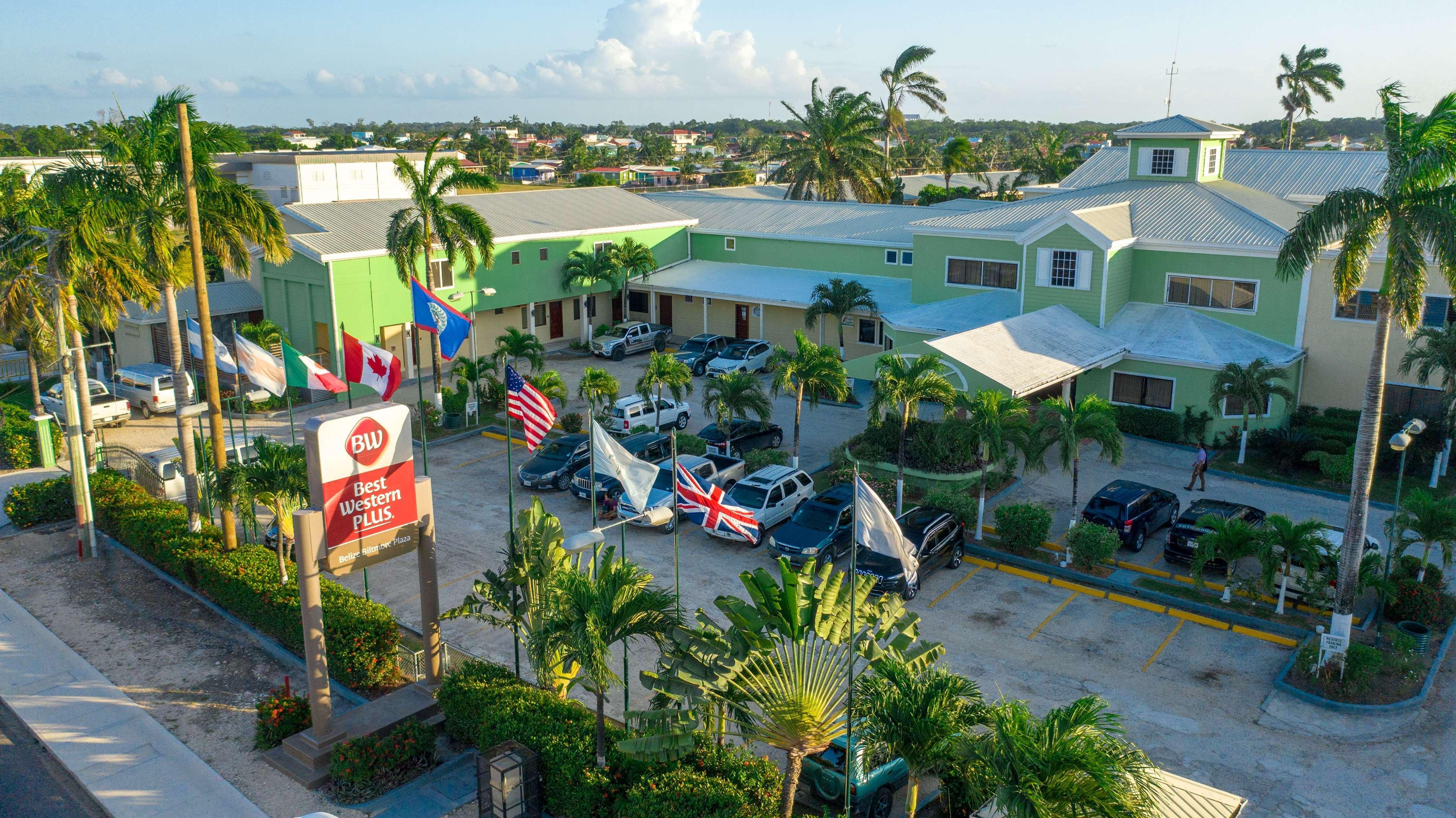 Best Western Plus Belize Biltmore Plaza Belize City Exterior photo